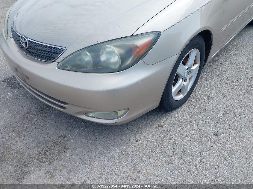 2003 Toyota Camry Se V6 VIN: 4T1BF32K83U551390 Lot: 39251419