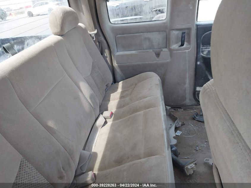 2005 Chevrolet Silverado 1500 Ls VIN: 1GCEK19V95E304278 Lot: 39228263