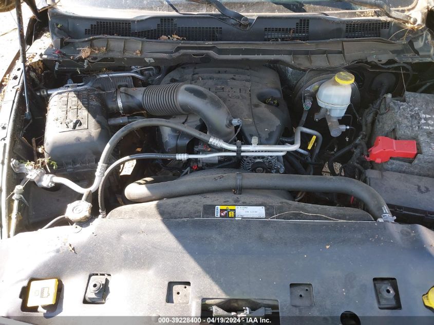 2017 Ram 1500 Express 4X2 5'7 Box VIN: 3C6RR6KT8HG783493 Lot: 39228400