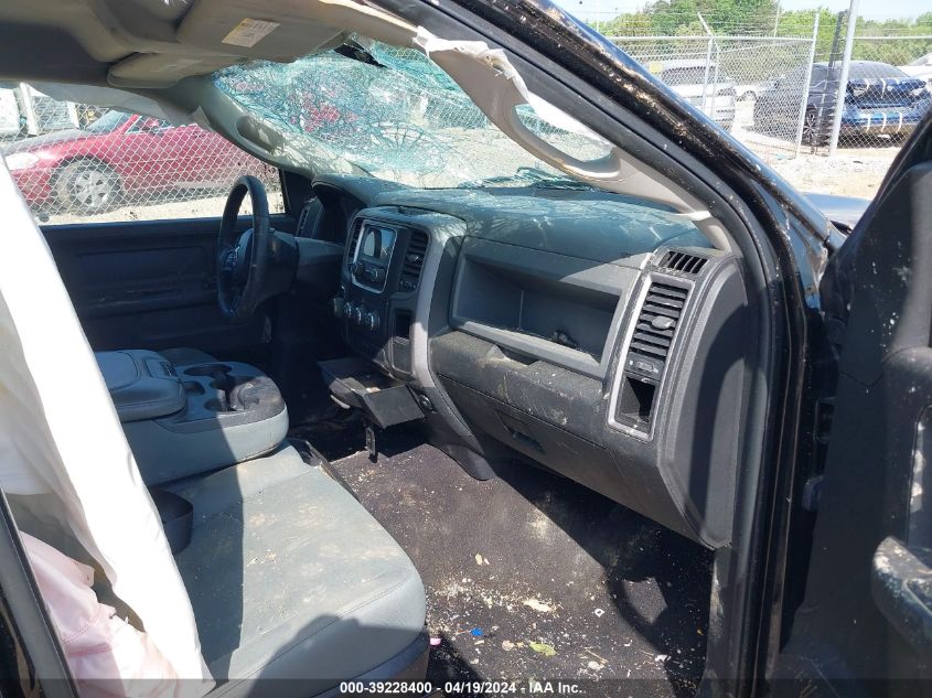 2017 Ram 1500 Express 4X2 5'7 Box VIN: 3C6RR6KT8HG783493 Lot: 39228400