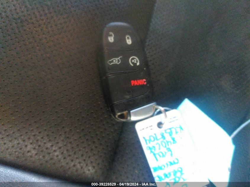 2019 Jeep Grand Cherokee Altitude 4X4 VIN: 1C4RJFAG0KC840266 Lot: 39228529