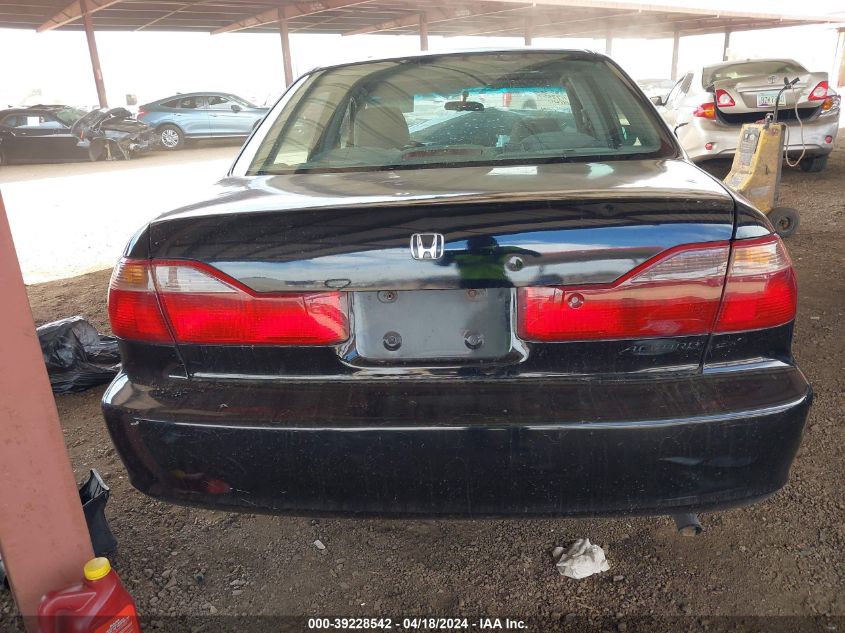 2000 Honda Accord 2.3 Ex VIN: 1HGCG5658YA148610 Lot: 39228542