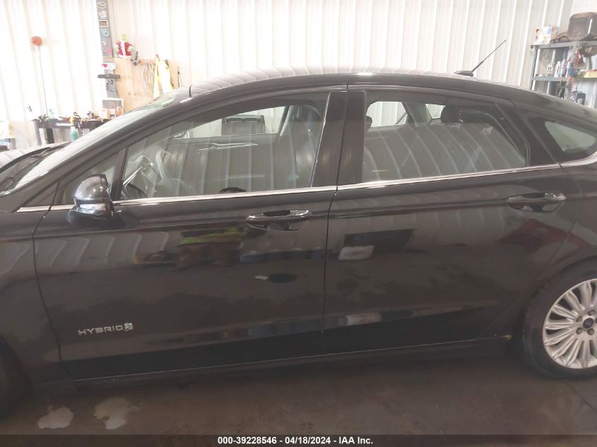 2015 Ford Fusion Hybrid Se VIN: 3FA6P0LUXFR145890 Lot: 39250685