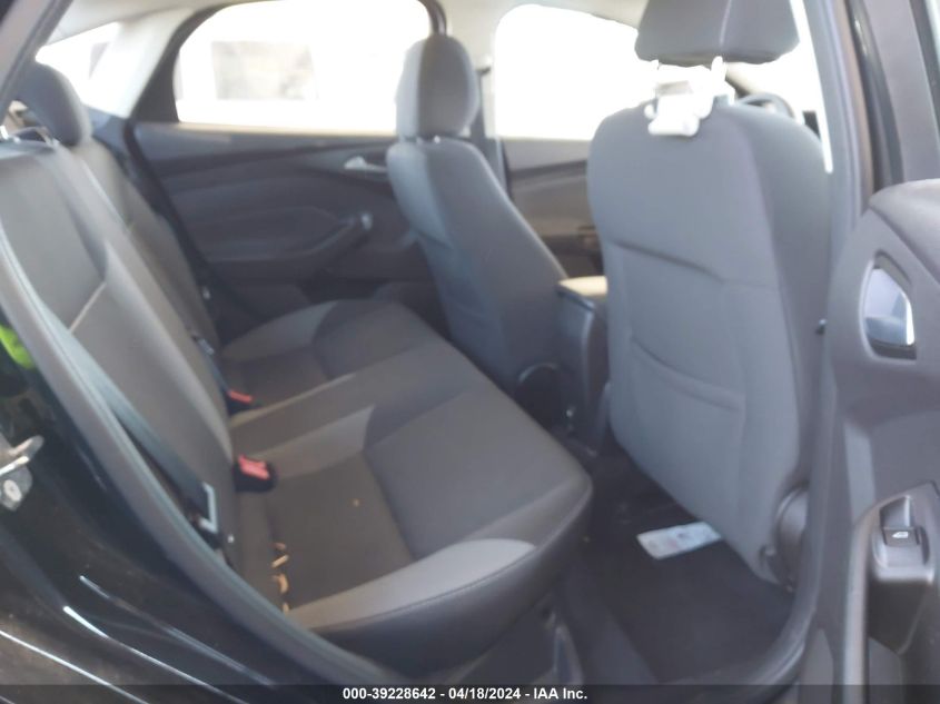 2014 Ford Focus Se VIN: 1FADP3F23EL112150 Lot: 39251393