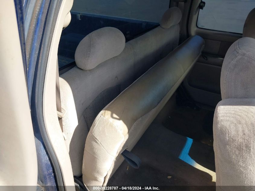 2001 Chevrolet Silverado 1500 Ls VIN: 2GCEC19T811315831 Lot: 39228787