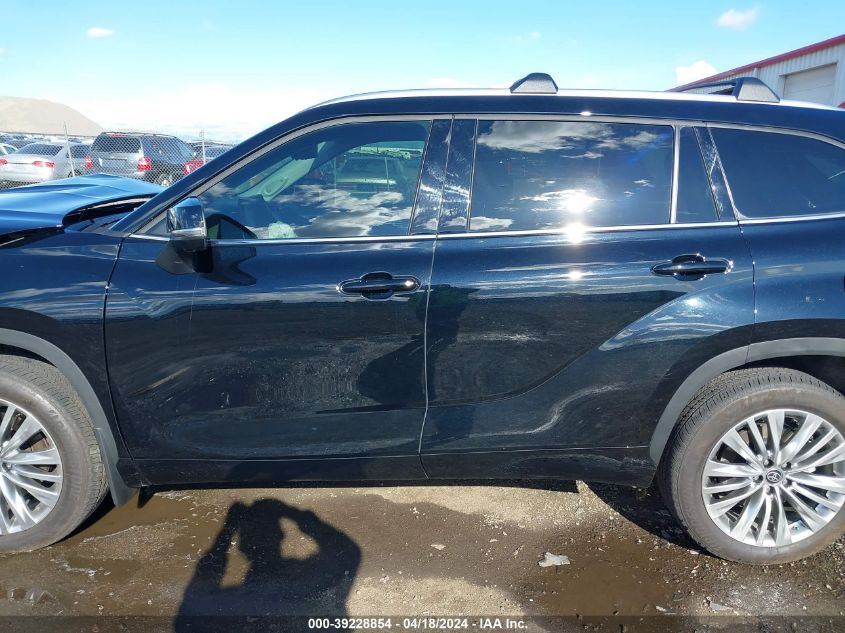 2023 Toyota Highlander Platinum VIN: 5TDKDRBH3PS520009 Lot: 39255595