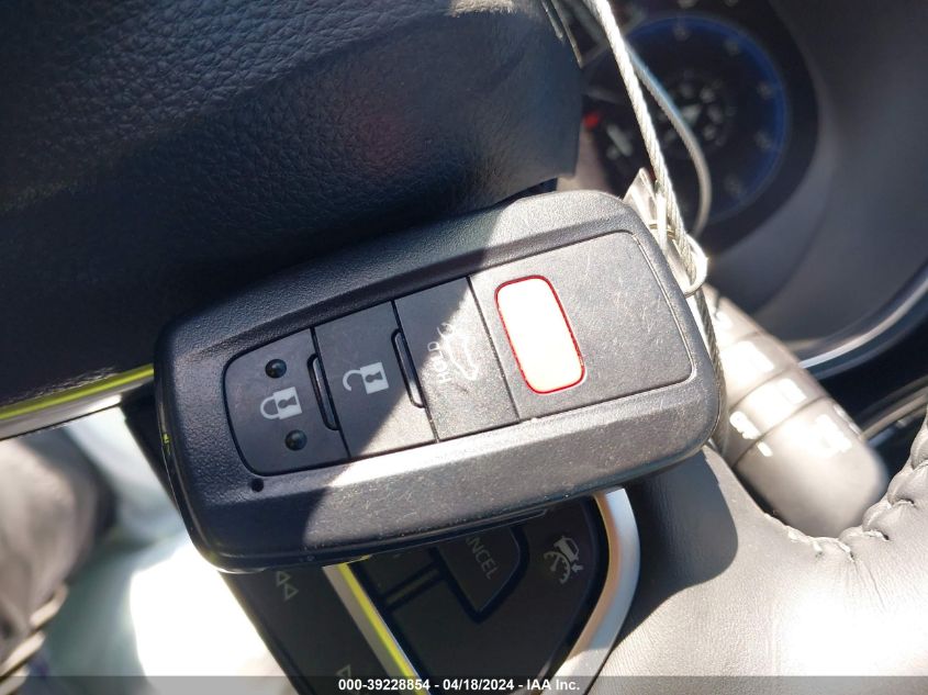 2023 Toyota Highlander Platinum VIN: 5TDKDRBH3PS520009 Lot: 39255595