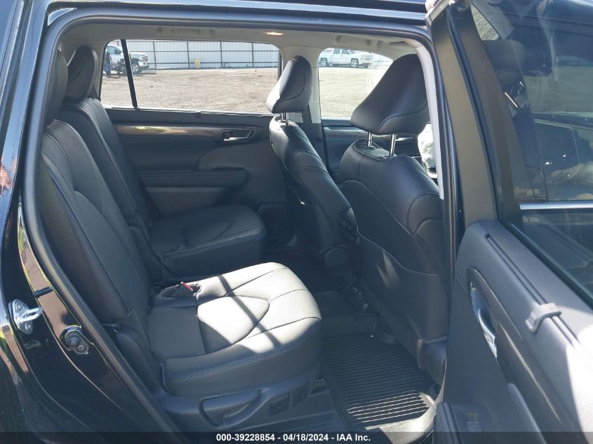 2023 Toyota Highlander Platinum VIN: 5TDKDRBH3PS520009 Lot: 39255595