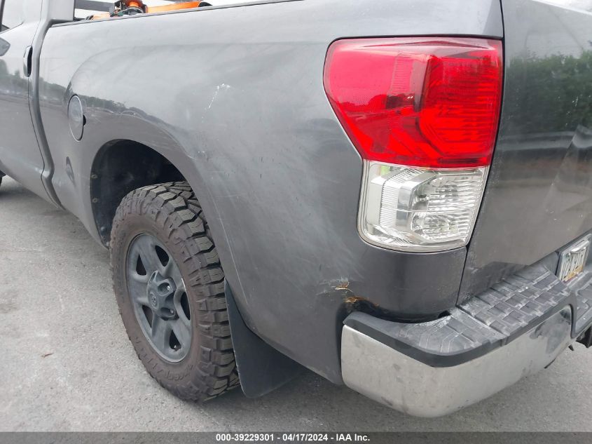 5TFRY5F19BX101819 2011 Toyota Tundra Grade 5.7L V8