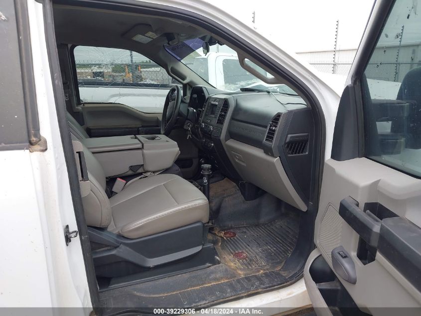 2017 Ford F-250 Xl VIN: 1FT7X2B69HED60762 Lot: 39229306