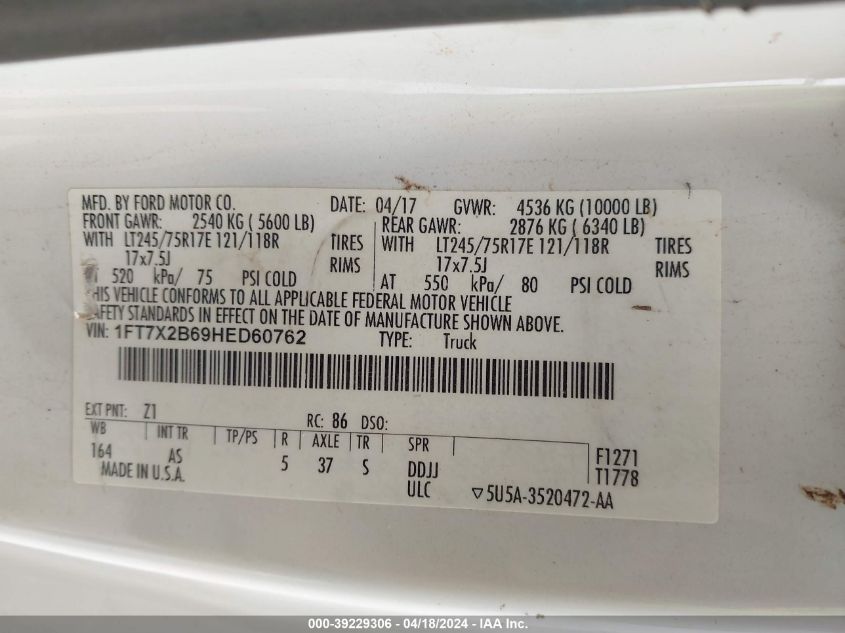 2017 Ford F-250 Xl VIN: 1FT7X2B69HED60762 Lot: 39229306