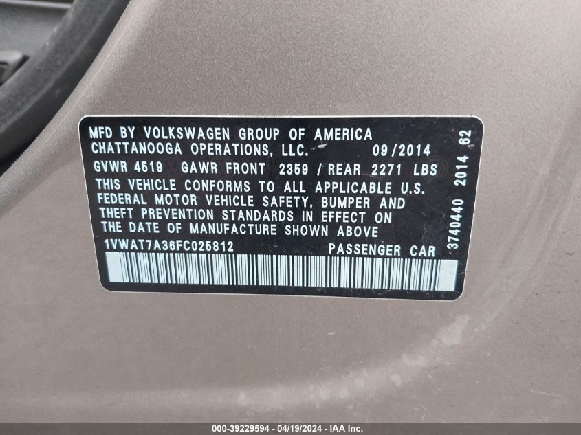 2015 Volkswagen Passat 1.8T Wolfsburg Edition VIN: 1VWAT7A36FC025812 Lot: 39229594