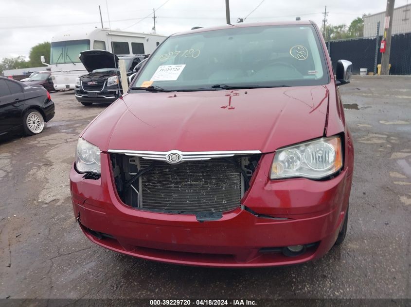 2010 Chrysler Town & Country Touring Plus VIN: 2A4RR8DX5AR360238 Lot: 39229720