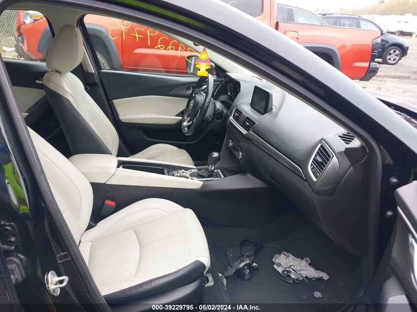 2017 MAZDA MAZDA3 GRAND TOURING - JM1BN1W33H1131964