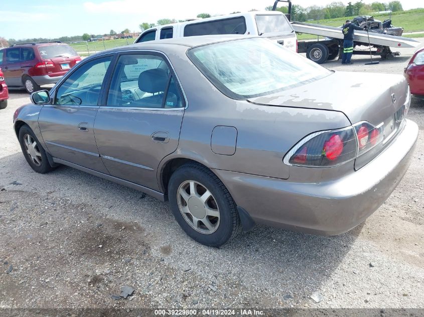 2000 Honda Accord 2.3 Ex VIN: 1HGCG6588YA066412 Lot: 39229800
