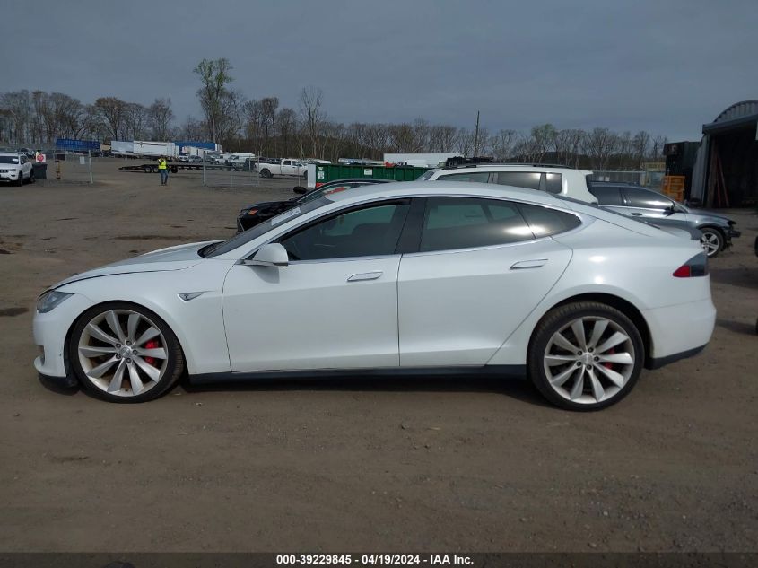 2014 Tesla Model S P85 VIN: 5YJSA1H15EFP56764 Lot: 39229845