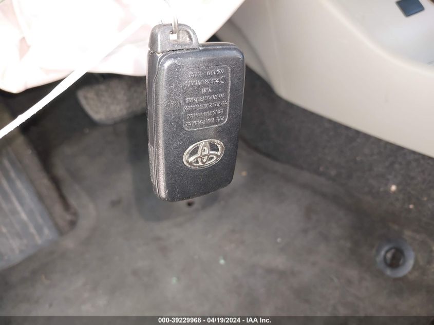 2013 Toyota Prius Three VIN: JTDKN3DU7D0349476 Lot: 39229968