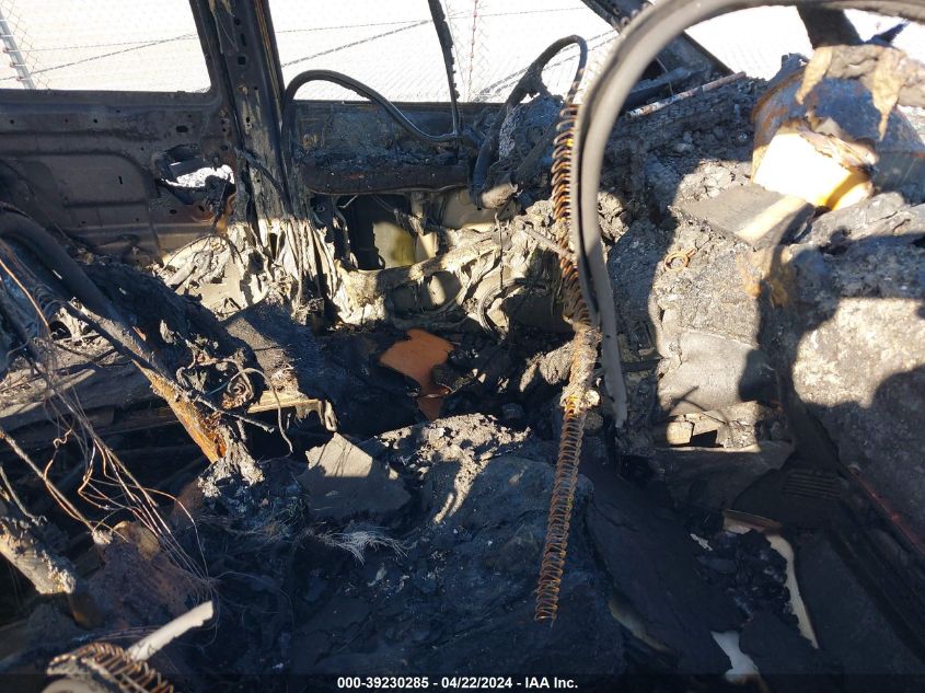 2005 Chrysler Town & Country Touring VIN: 2C4GP54L35R456390 Lot: 39230285