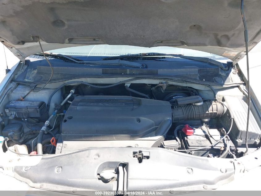 2004 Honda Odyssey Ex VIN: 5FNRL18804B147747 Lot: 39230337