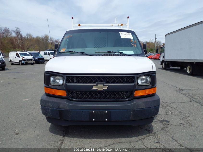 2017 Chevrolet Express 2500 Work Van VIN: 1GCWGAFF3H1313962 Lot: 39230354