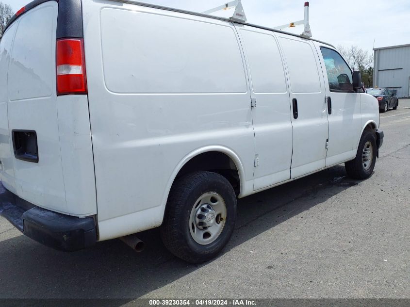 2017 Chevrolet Express 2500 Work Van VIN: 1GCWGAFF3H1313962 Lot: 39230354