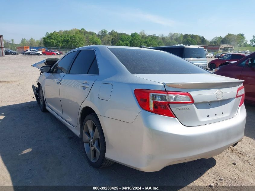 2014 Toyota Camry Se Sport VIN: 4T1BF1FK1EU758592 Lot: 39230425