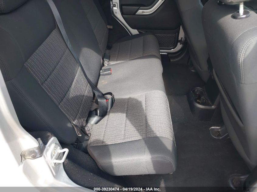 2012 Jeep Wrangler Unlimited Sahara VIN: 1C4BJWEG0CL220675 Lot: 39230474