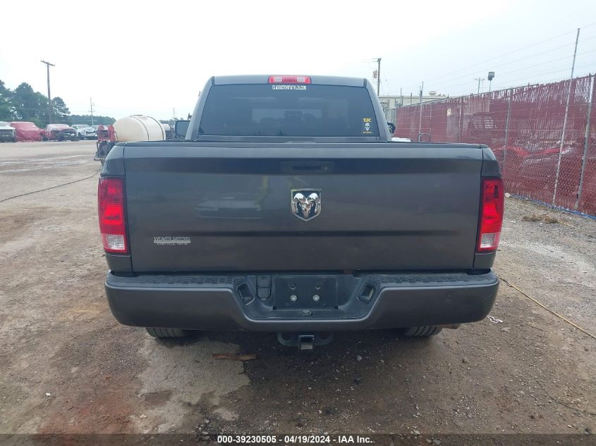 2015 Ram 1500 Express VIN: 3C6JR6AG4FG569681 Lot: 39230505