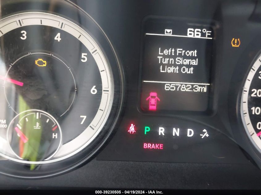 2015 Ram 1500 Express VIN: 3C6JR6AG4FG569681 Lot: 39230505