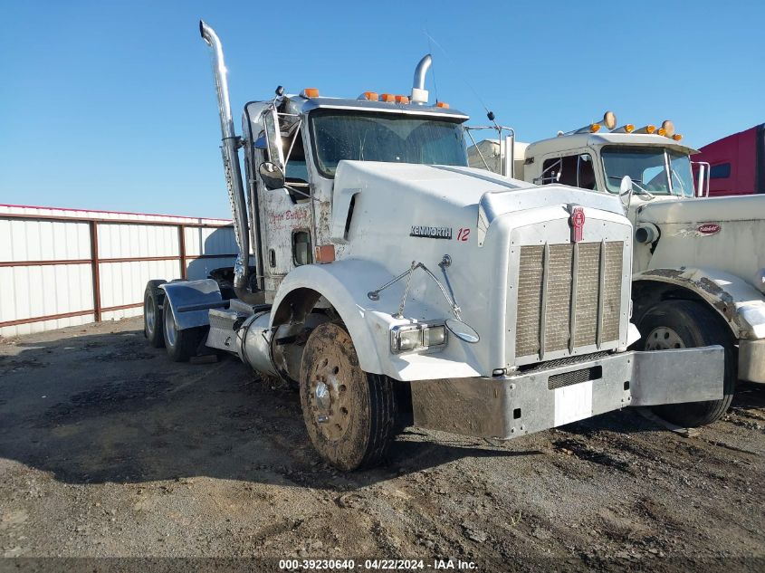 2004 Kenworth Construction T800 VIN: 1XKDDB9X54J064332 Lot: 44807404