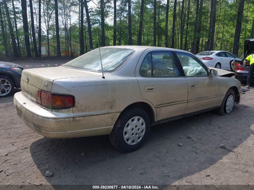 1996 Toyota Camry Dx/Le/Xle VIN: 4T1BG12K5TU699093 Lot: 39258558