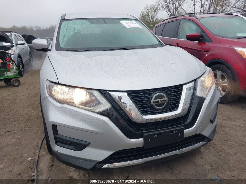 2018 Nissan Rogue S VIN: 5N1AT2MV4JC827704 Lot: 39230678