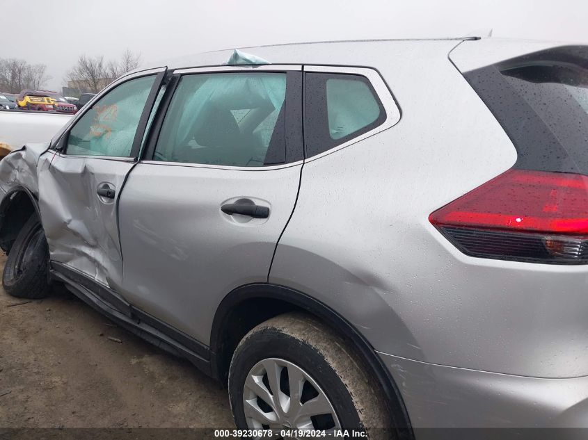 2018 Nissan Rogue S VIN: 5N1AT2MV4JC827704 Lot: 39230678