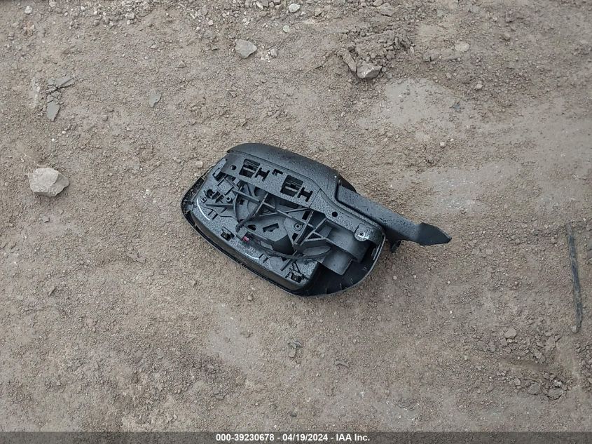 2018 Nissan Rogue S VIN: 5N1AT2MV4JC827704 Lot: 39230678