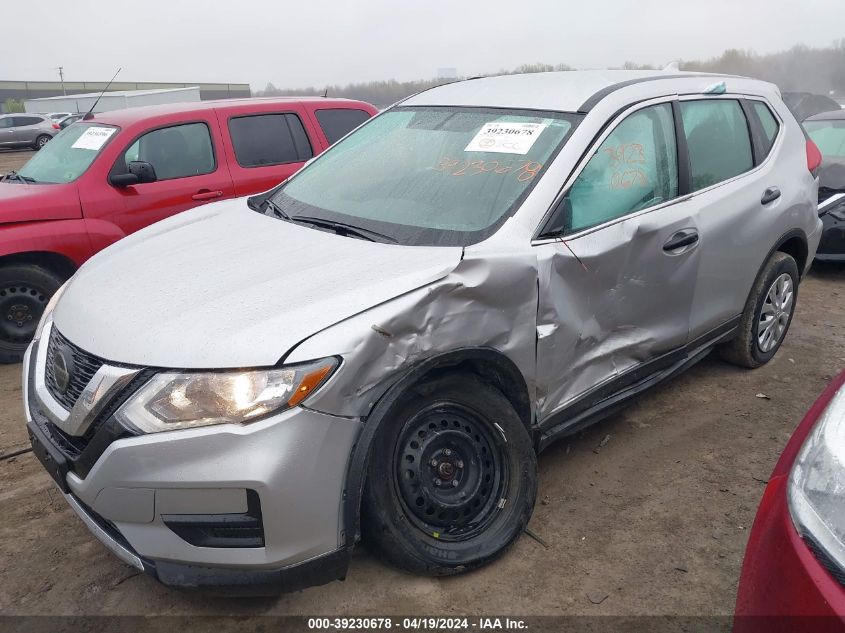 2018 Nissan Rogue S VIN: 5N1AT2MV4JC827704 Lot: 39230678