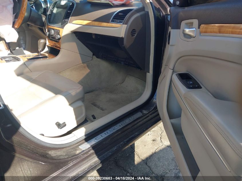 2012 Chrysler 300C VIN: 2C3CCAET1CH207739 Lot: 39230683