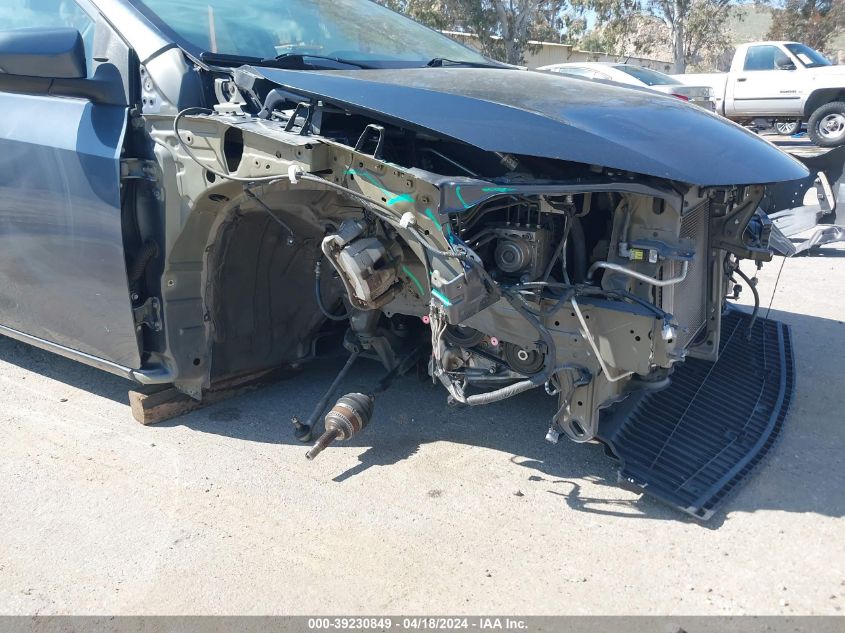 2017 Toyota Corolla Se VIN: 5YFBURHE3HP726096 Lot: 48259914