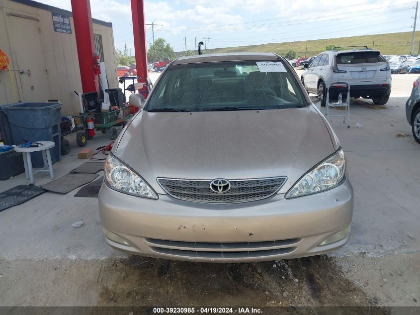 2002 Toyota Camry Se V6 VIN: 4T1BF32K72U520114 Lot: 39258586