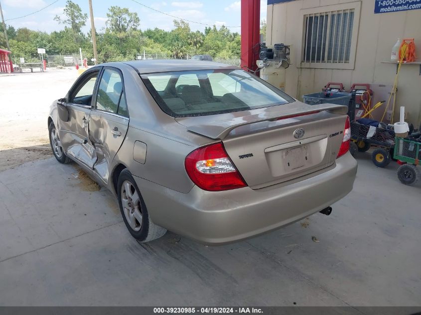 2002 Toyota Camry Se V6 VIN: 4T1BF32K72U520114 Lot: 39258586