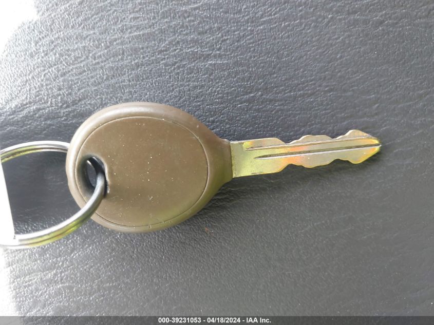 2001 Jeep Grand Cherokee Laredo VIN: 1J4GX48S61C507051 Lot: 39231053