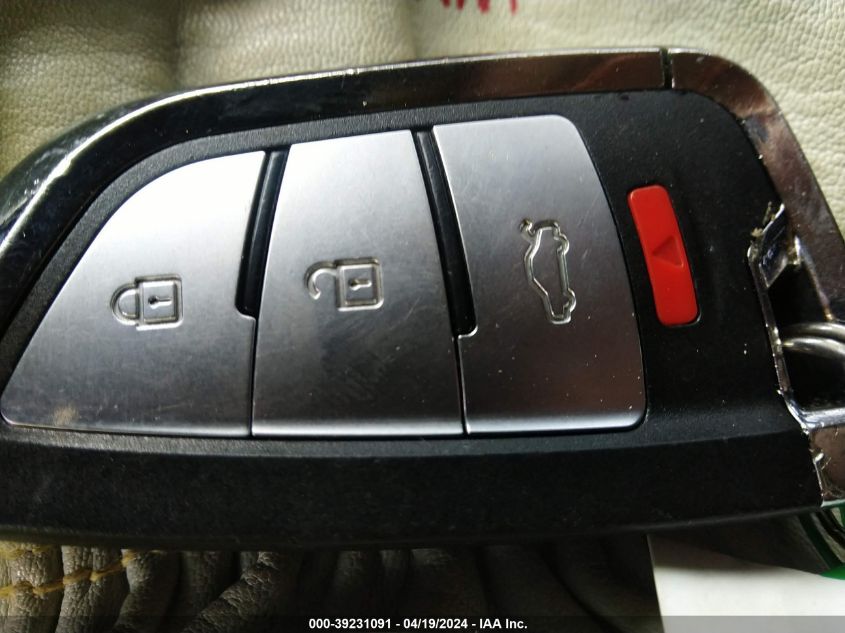 2017 Ram 1500 Laramie 4X4 5'7 Box VIN: 1C6RR7NTXHS555716 Lot: 39231091