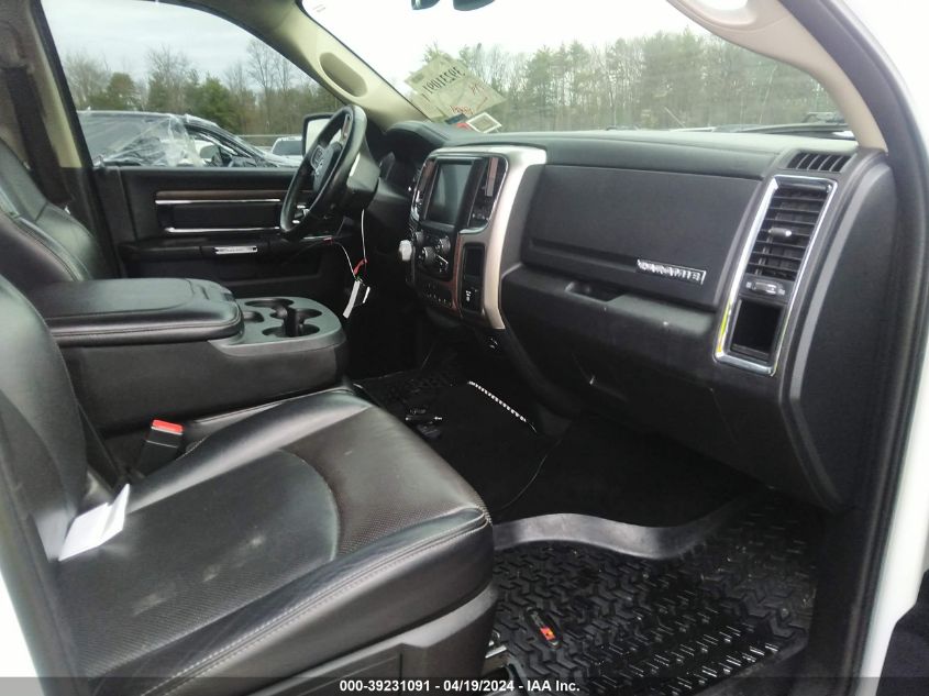 2017 Ram 1500 Laramie 4X4 5'7 Box VIN: 1C6RR7NTXHS555716 Lot: 39231091