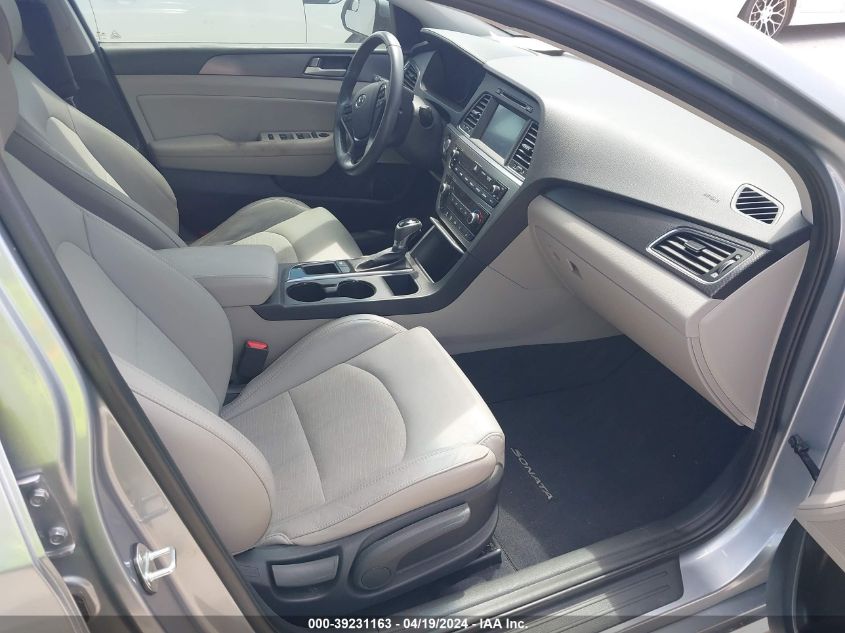 2017 Hyundai Sonata Sport VIN: 5NPE34AF8HH525183 Lot: 39231163