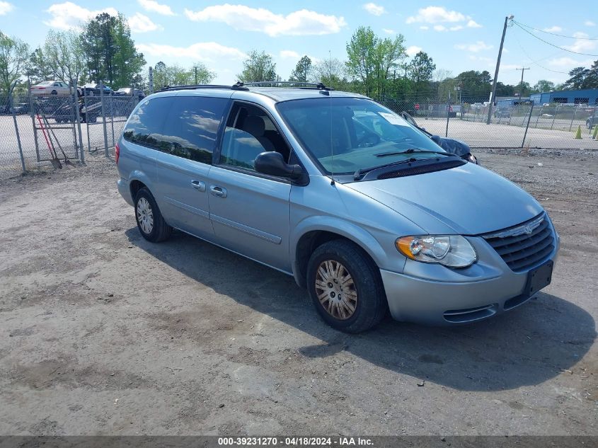 2005 Chrysler Town & Country Lx VIN: 2C4GP44R05R593947 Lot: 39231270