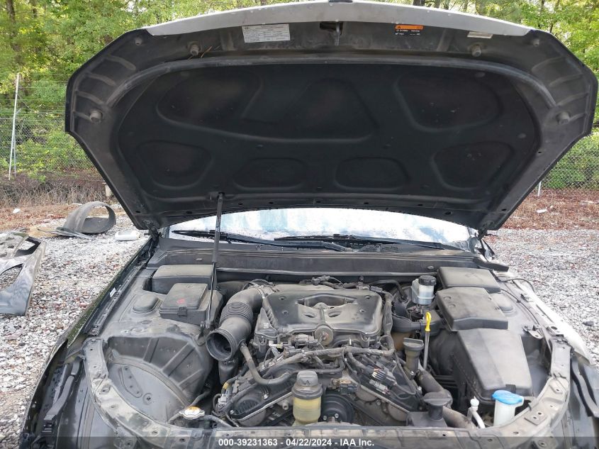 2013 Hyundai Genesis 3.8 VIN: KMHGC4DD2DU251946 Lot: 39231363