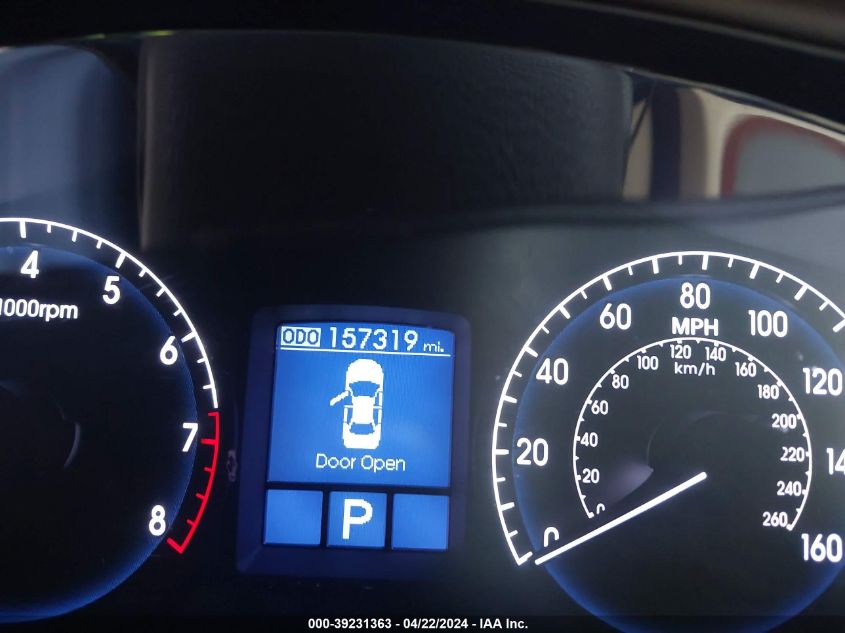 2013 Hyundai Genesis 3.8 VIN: KMHGC4DD2DU251946 Lot: 39231363