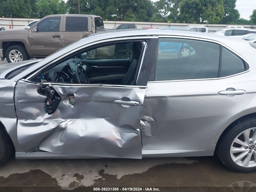 2022 Toyota Camry Le VIN: 4T1C11AK5NU650504 Lot: 39231388