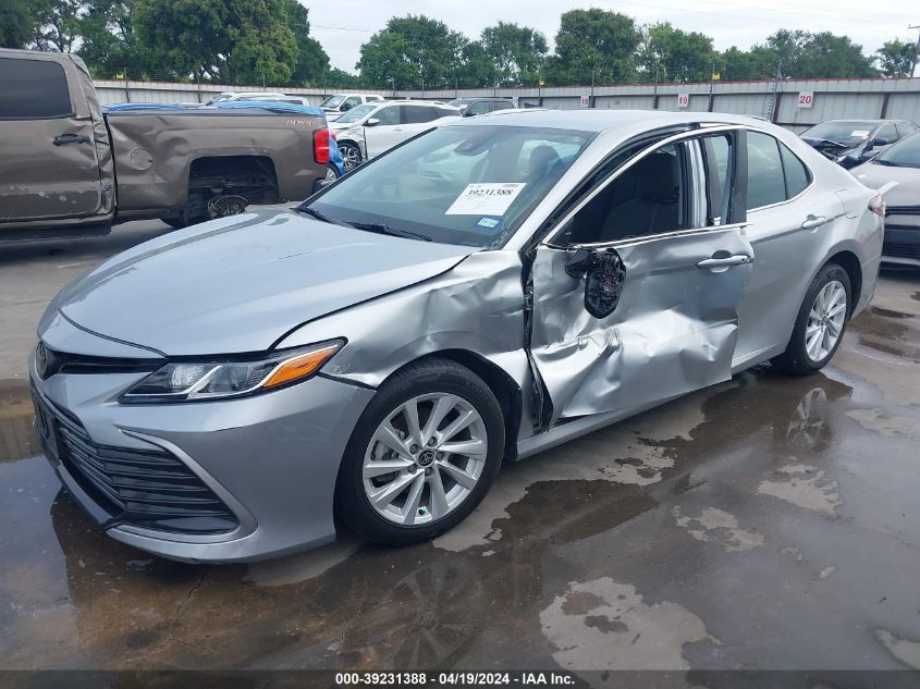 2022 Toyota Camry Le VIN: 4T1C11AK5NU650504 Lot: 39231388