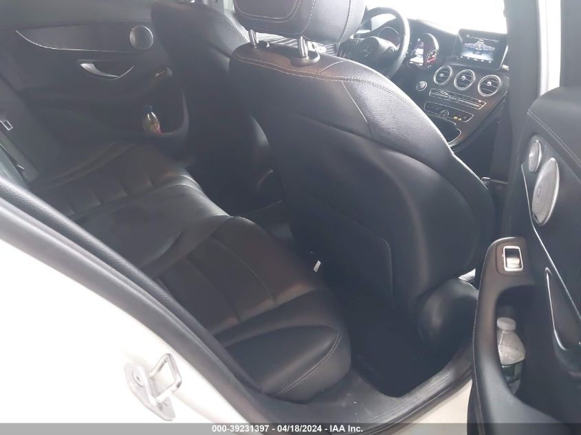 2017 Mercedes-Benz C 300 4Matic/Luxury 4Matic/Sport 4Matic VIN: WDDWF4KB5HR252192 Lot: 39231397