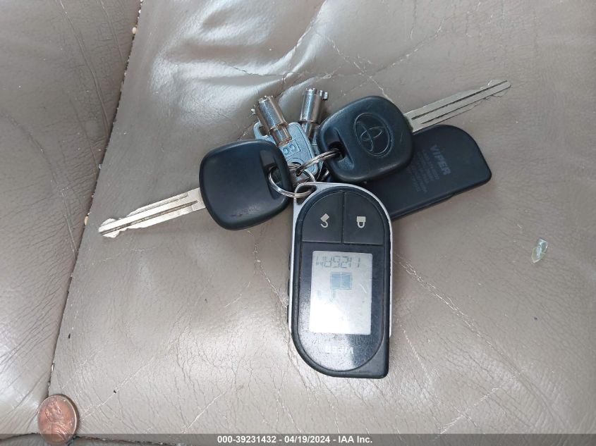 2007 Toyota Tundra Sr5 5.7L V8 VIN: 5TBEV54177S465771 Lot: 39231432